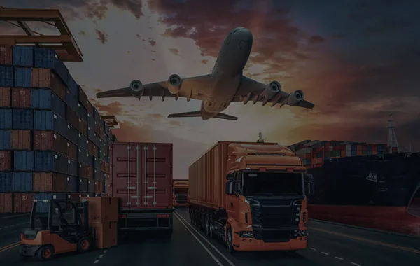 Operación logística en un terminal de contenedores